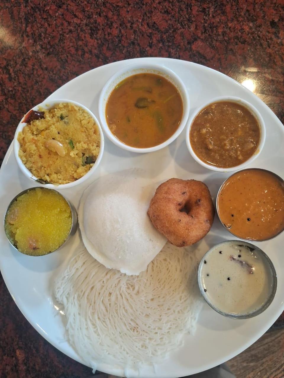 Ramraj Resort Kanyakumari Eksteriør bilde